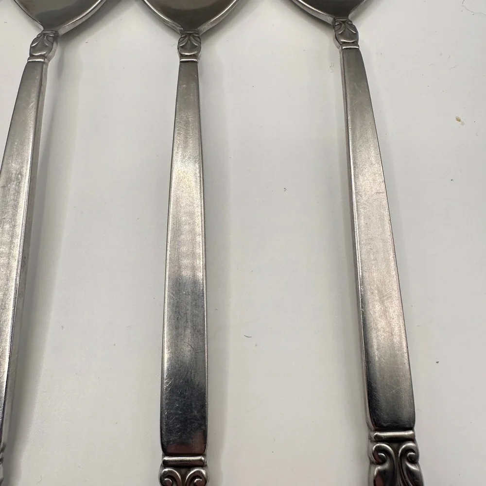 International Stainless Deluxe Norse Oval Soup Spoons Set of 4 Silverware Flat
